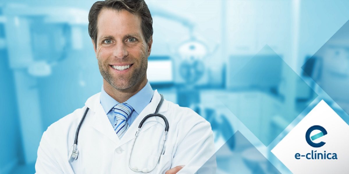 Como obter mais reconhecimento em marketing de saúde médico sorridente com estetoscópio
